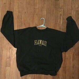 Vintage Hawaii green Sweater with gold Print